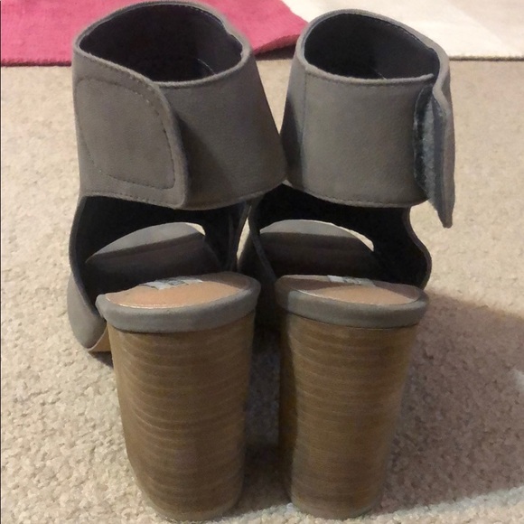 Steve Madden booties - Picture 3 of 3